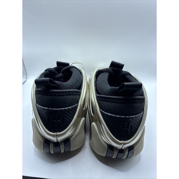 Adidas Harden Volume 9 Basketball Shoes Cyber Metallic Men’s Sz 6 Women 7